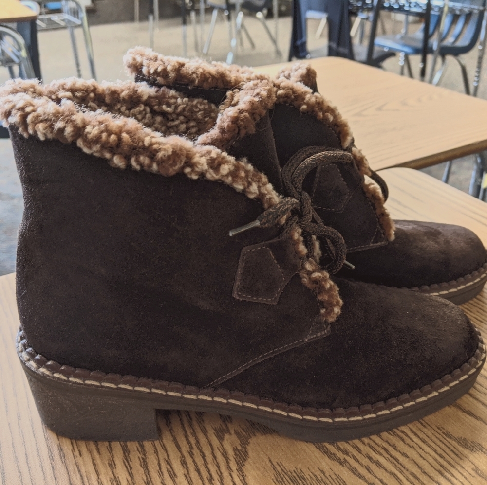 Vicini Shoes Fur lined Suede Ankle Boots